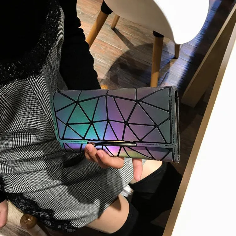 Aliwood 2018 Hot Brand Bao Wallet Women Clutch Ladies Cards bag Fashion Geometric Female bags Noctilucent luminous Long Purse