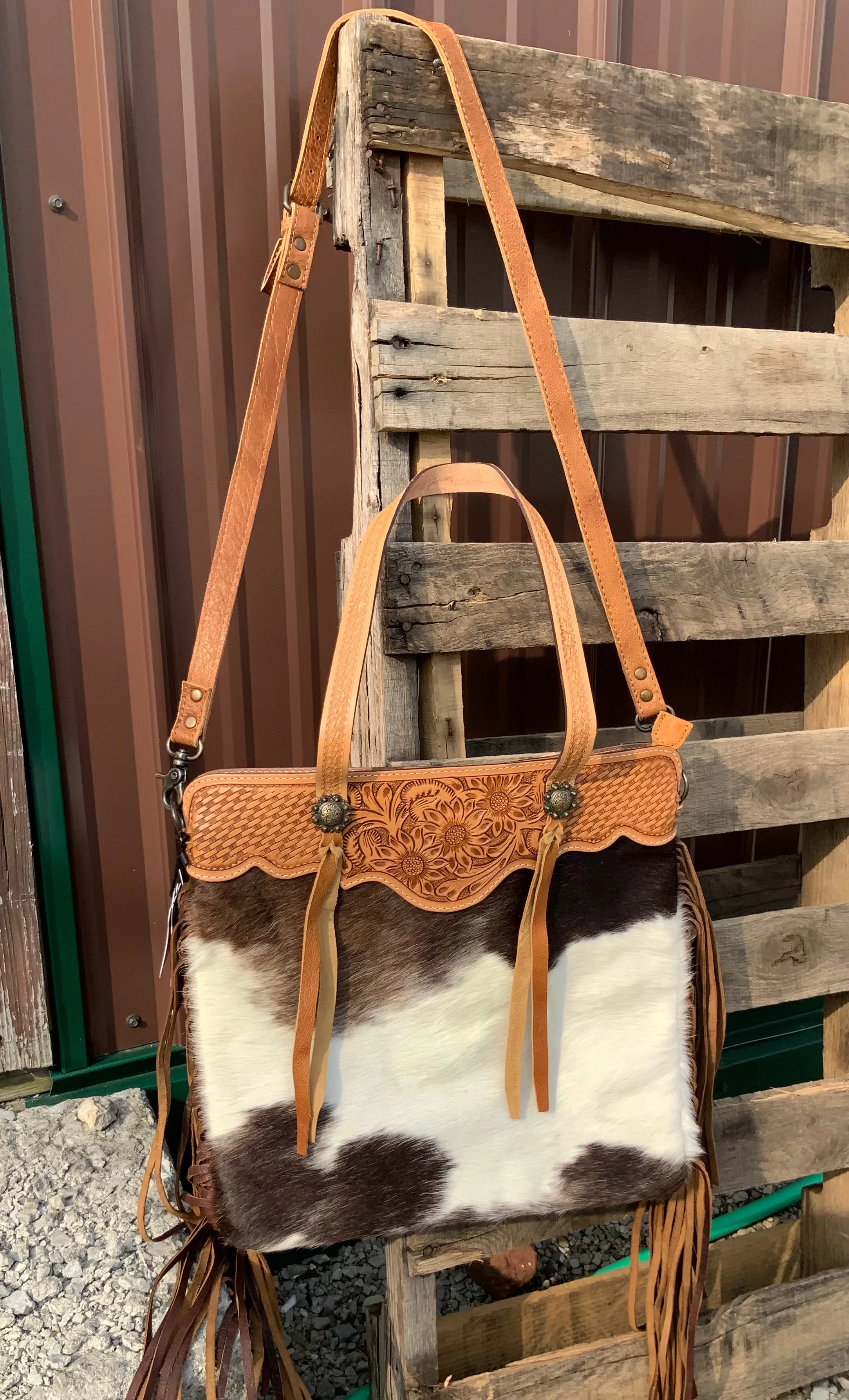 American Darling Cowhide w/ Tooled Trim & Brown Fringe Shoulder Bag ADBGS113BRW