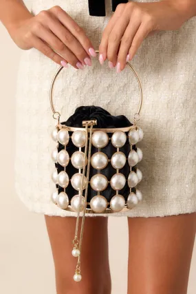 Chic Accent Ivory Pearl & Gold Embellished Clutch