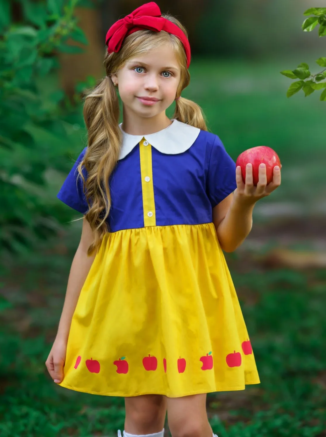 Fairest of All Collared Dress and Apple Purse Set