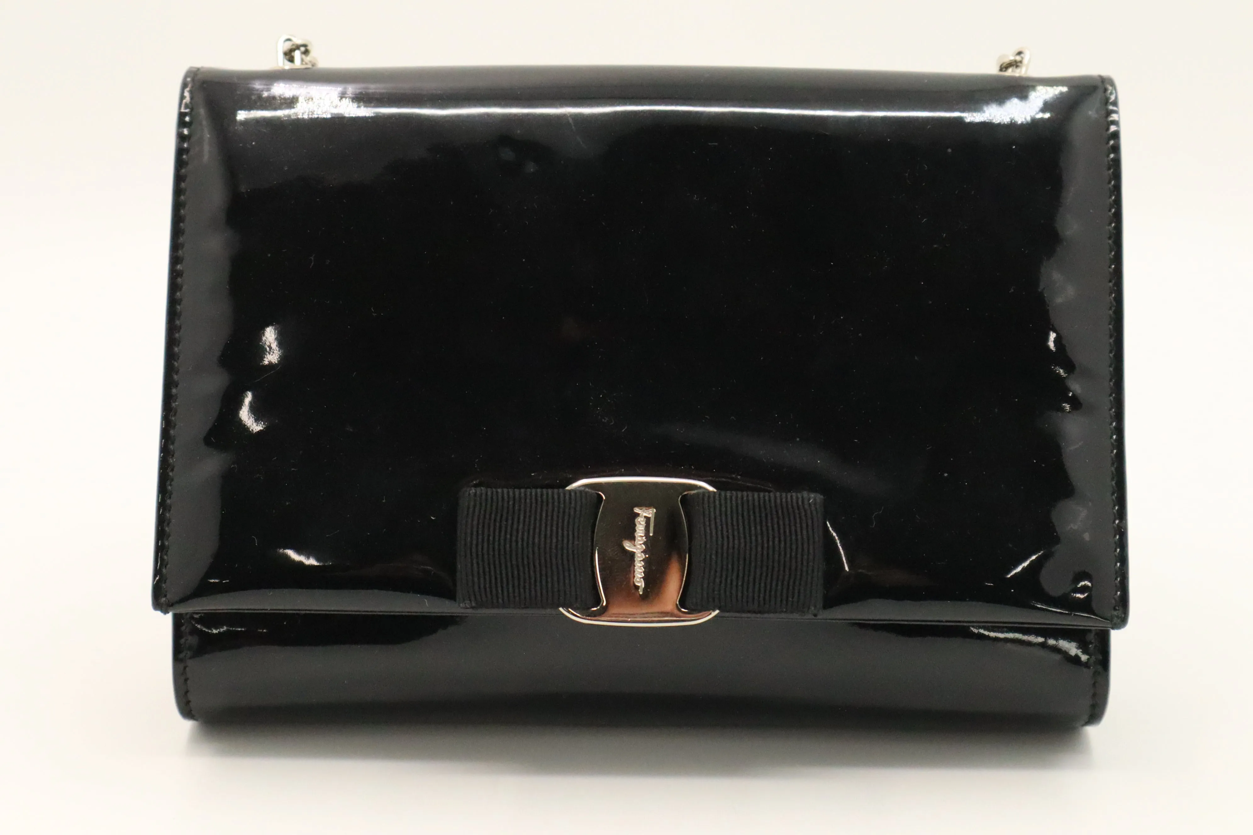 Ferragamo Ginny in Vera Bow Black Patent Leather