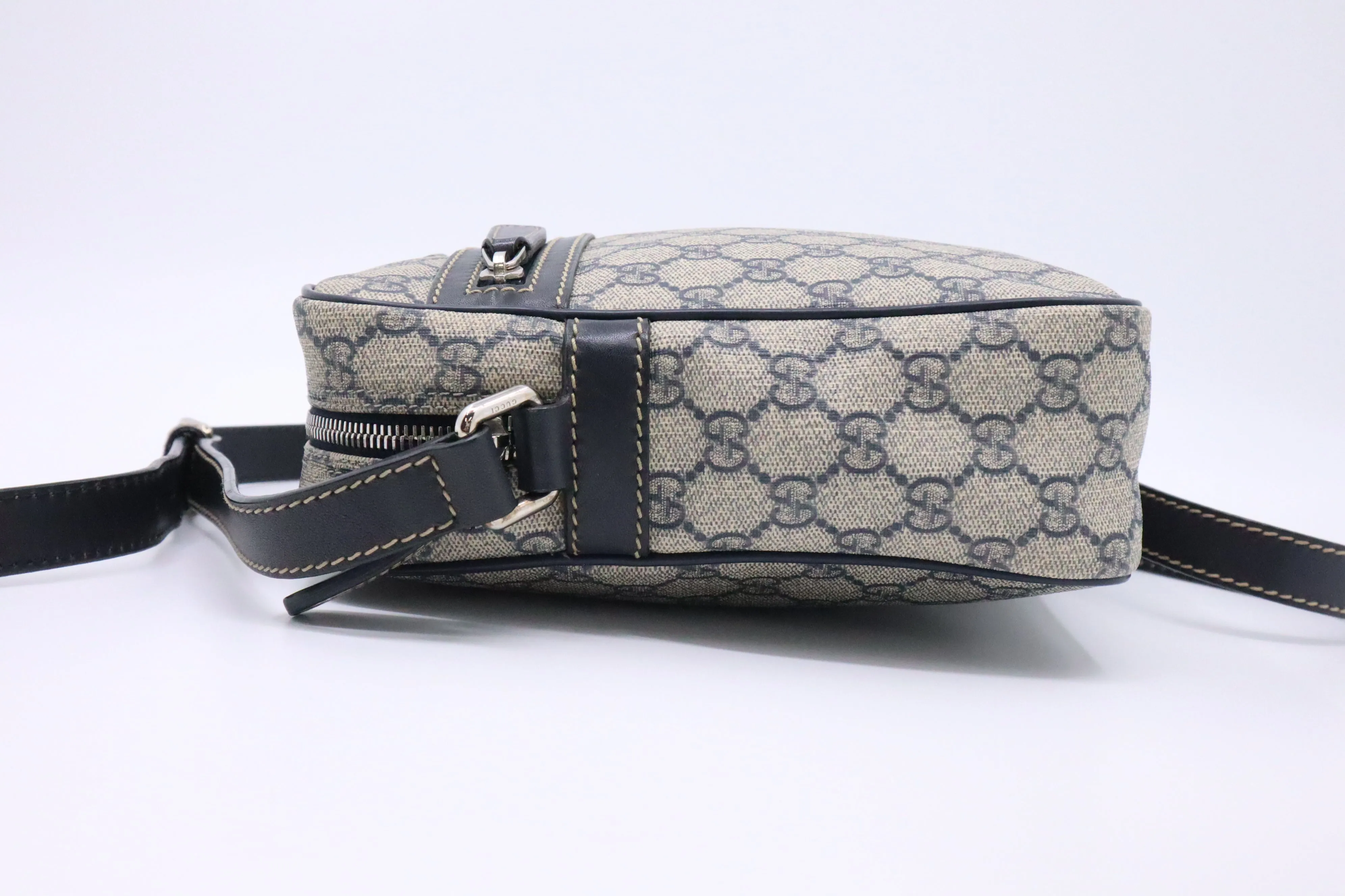 Gucci Messenger Bag in Blue GG Canvas