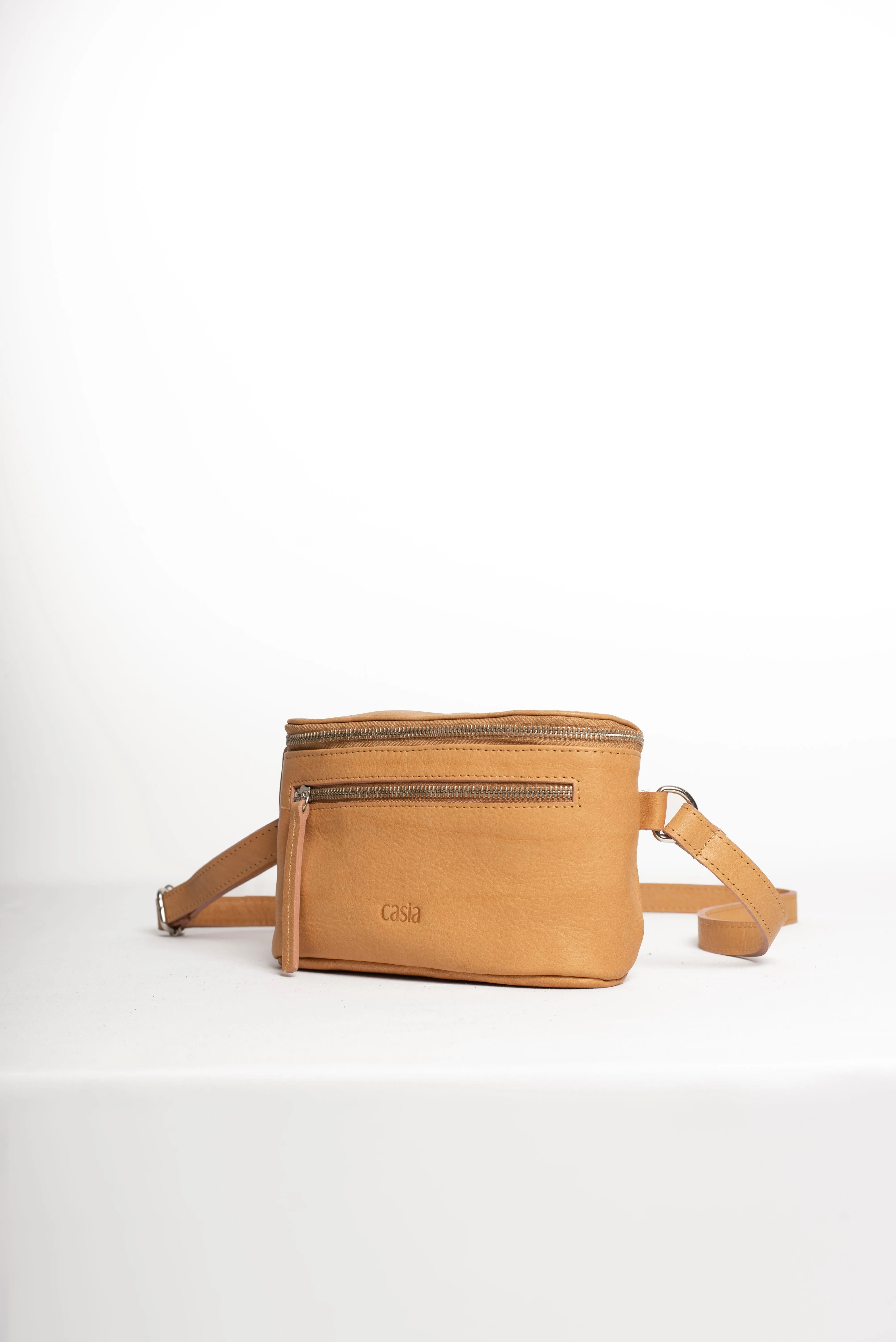 Leather fanny pack - Monte