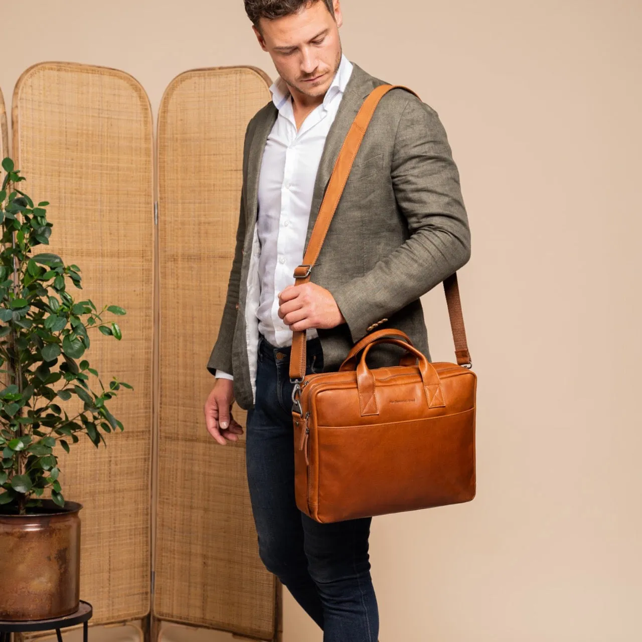 Leather Laptop Bag Cognac Frazer