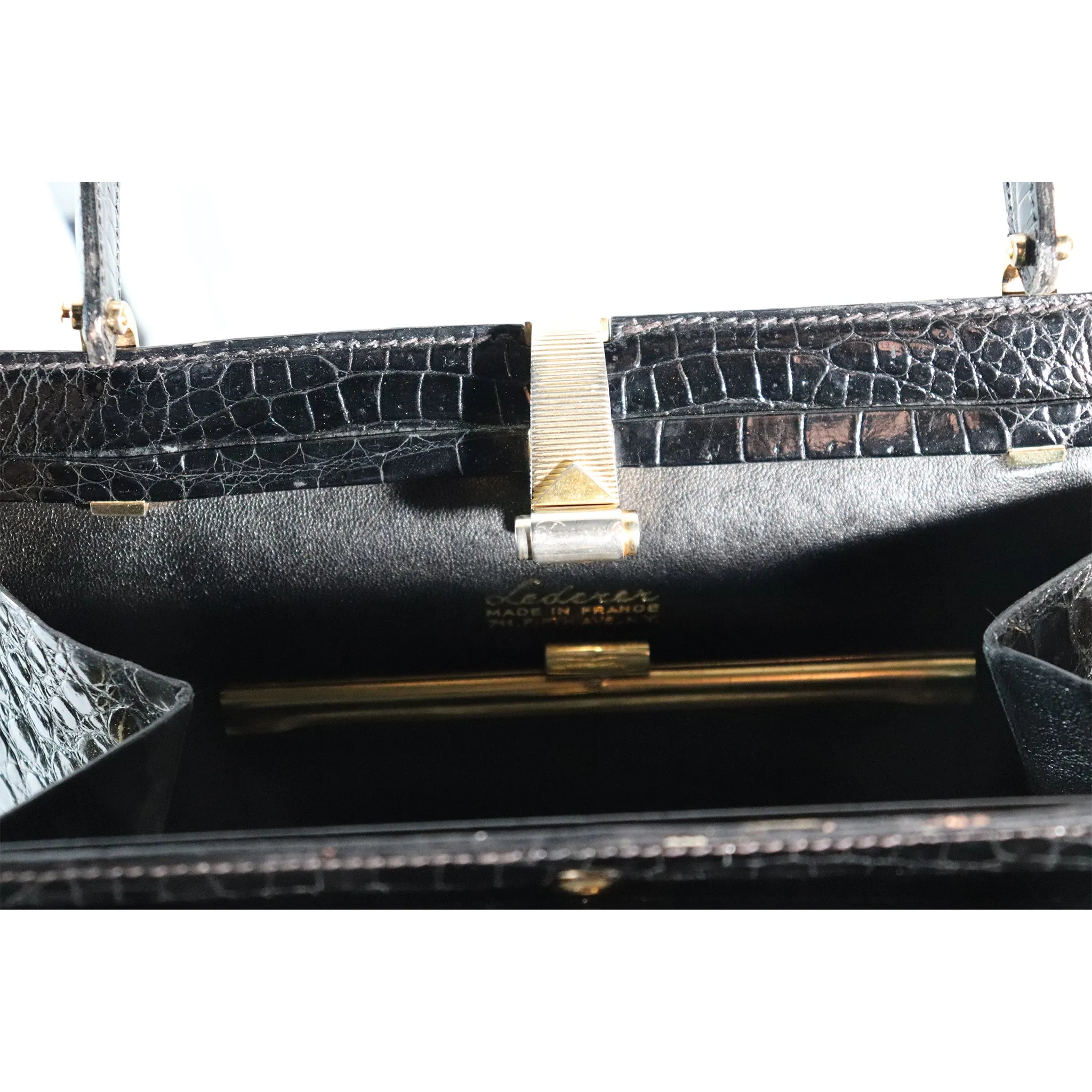 Lederer Black Alligator Purse W/ Gold Hardware & Expandable Frame