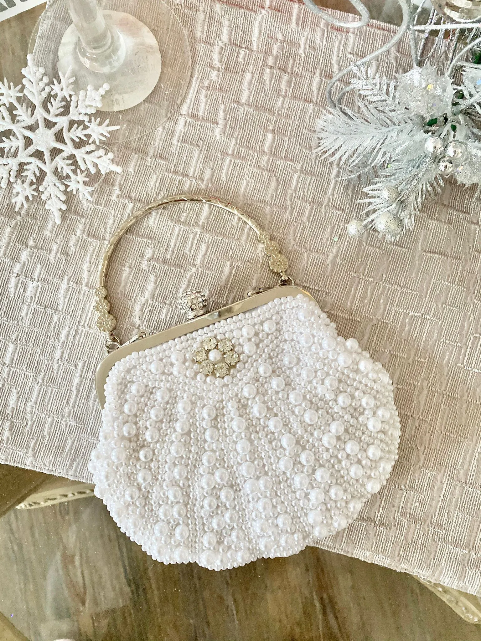 Pearly Occasion Purse