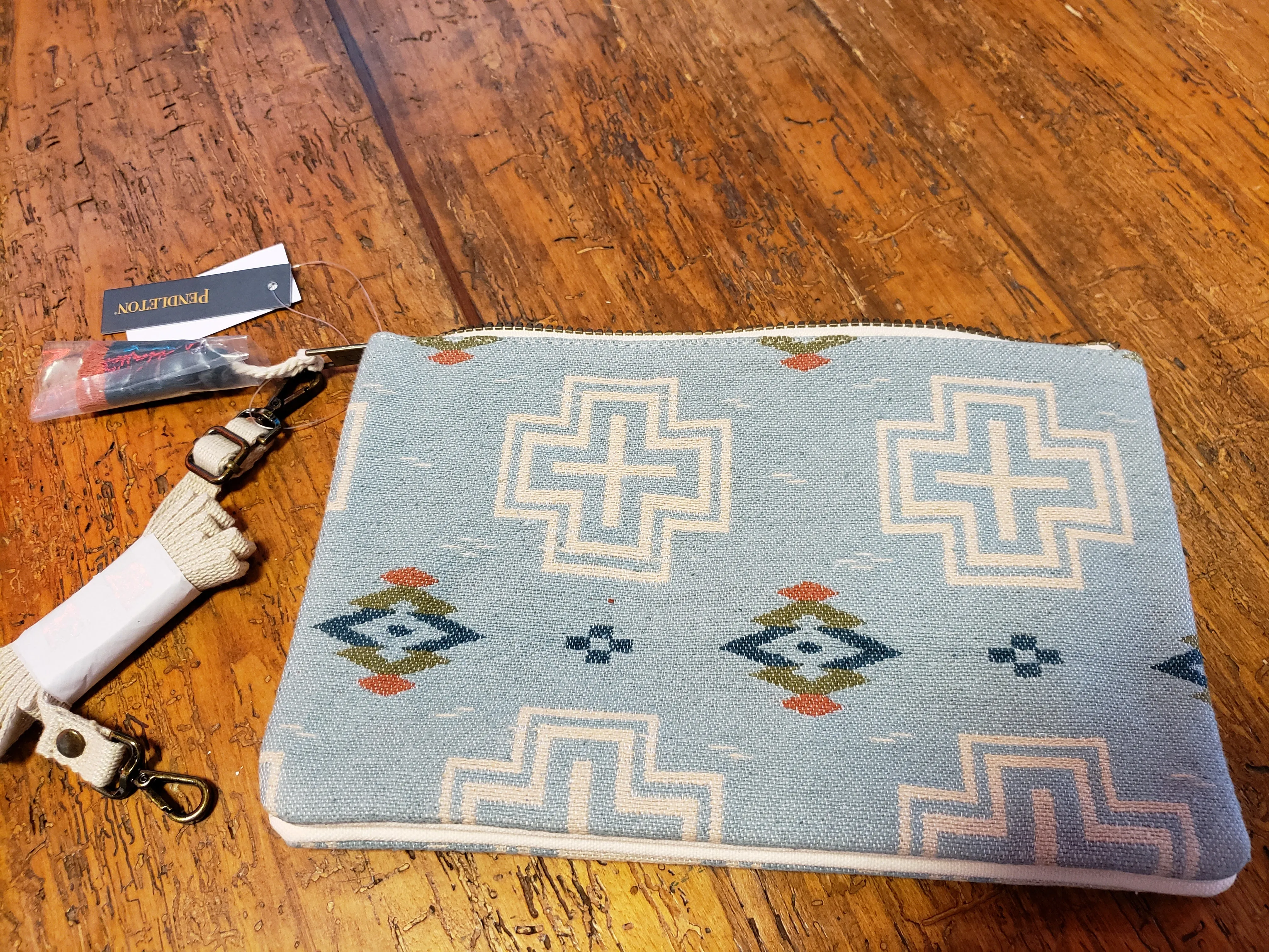 Pendleton Three Pocket Keeper Purse