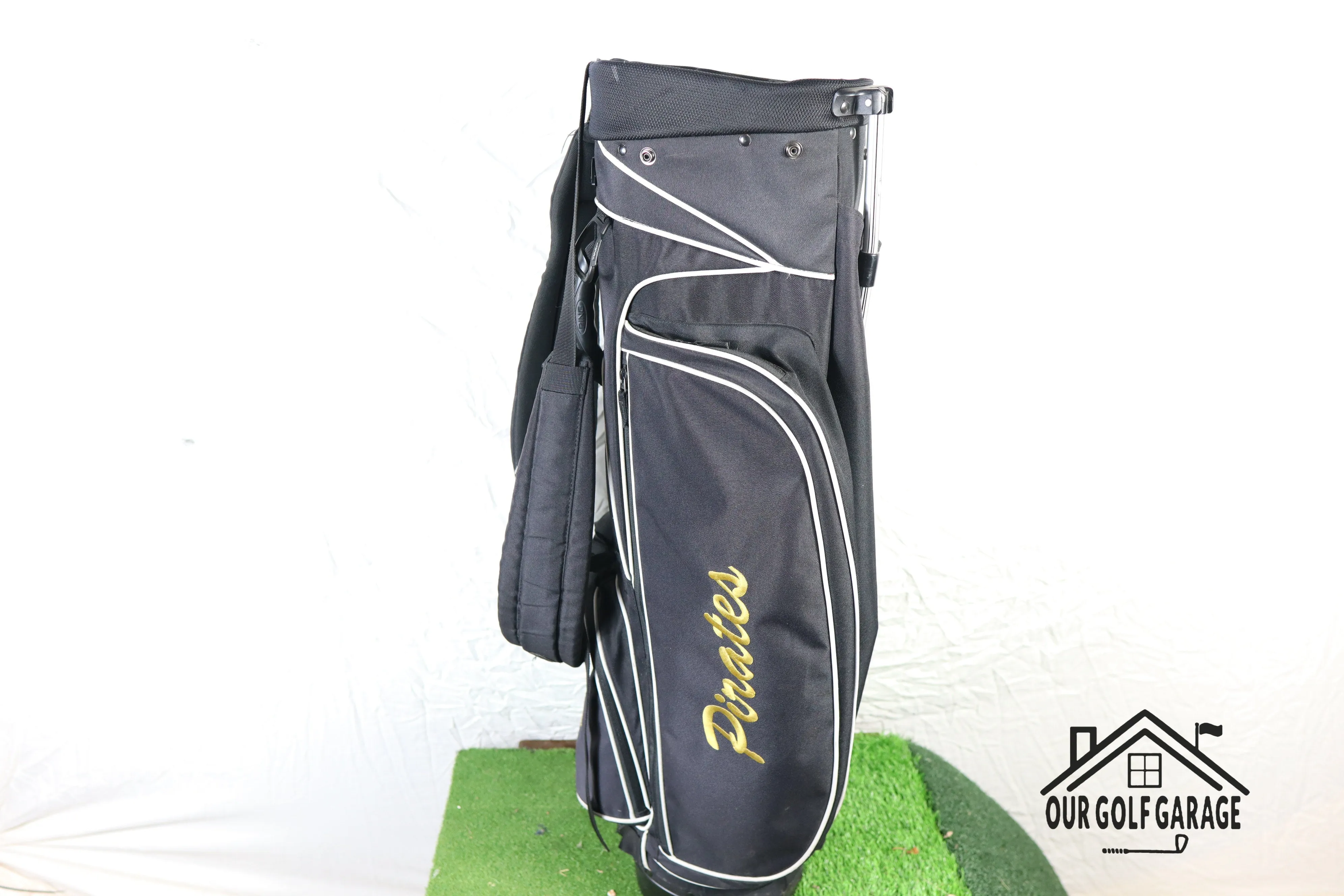 Ping Pirates (Park Center) 4-Way Stand Bag