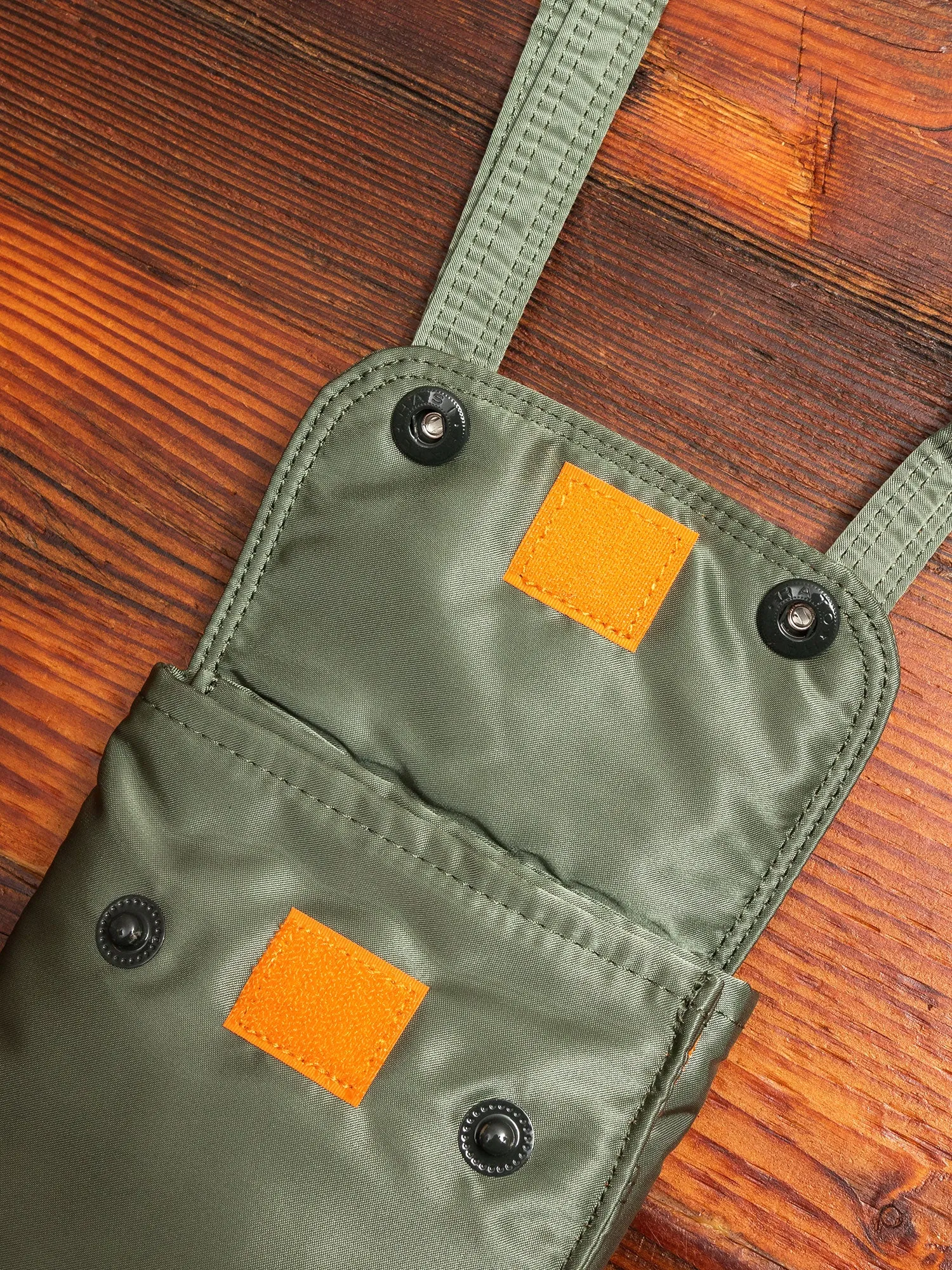 "Tanker" Travel Case in Sage Green