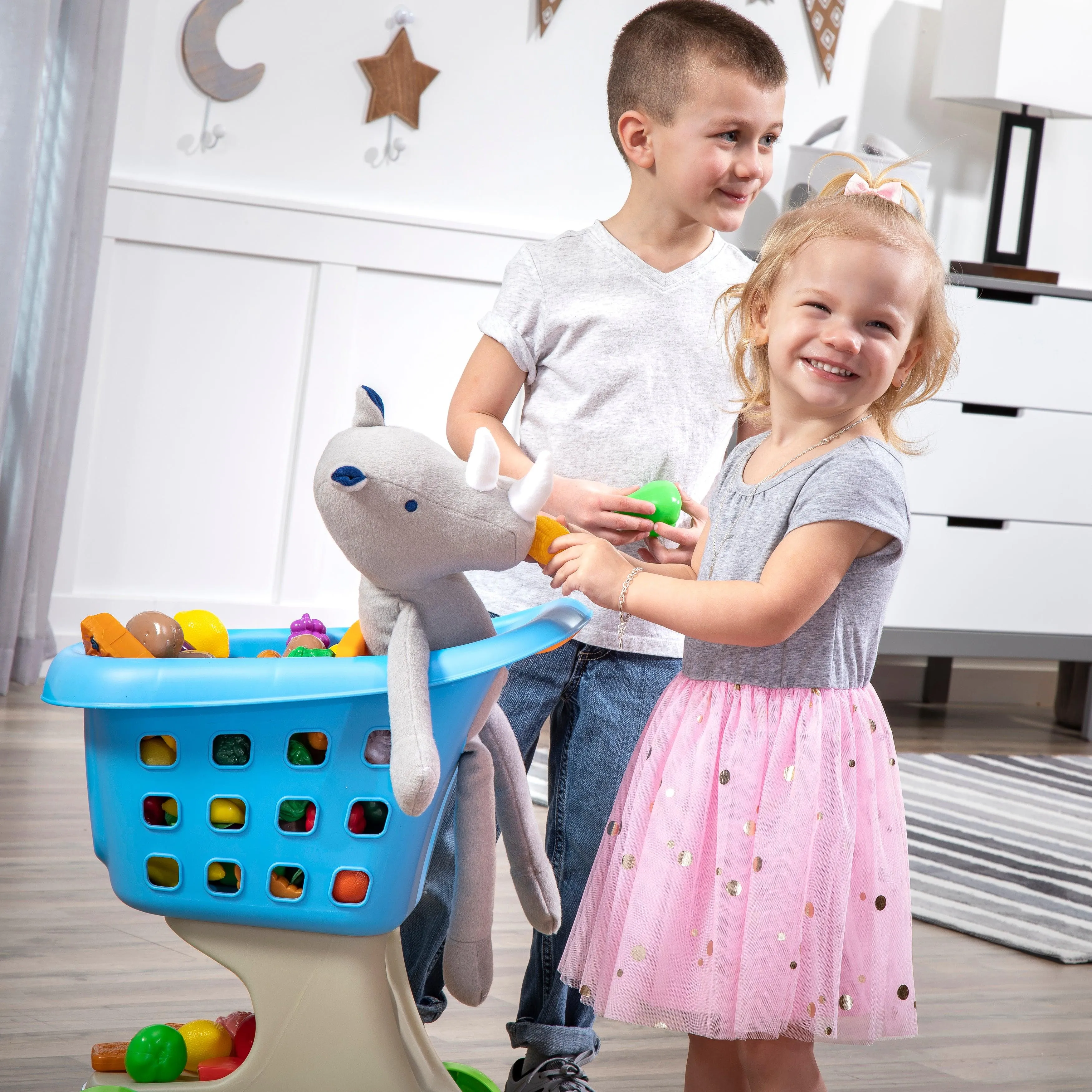 Step2 Little Helper's Shopping Cart for Kids, Blue