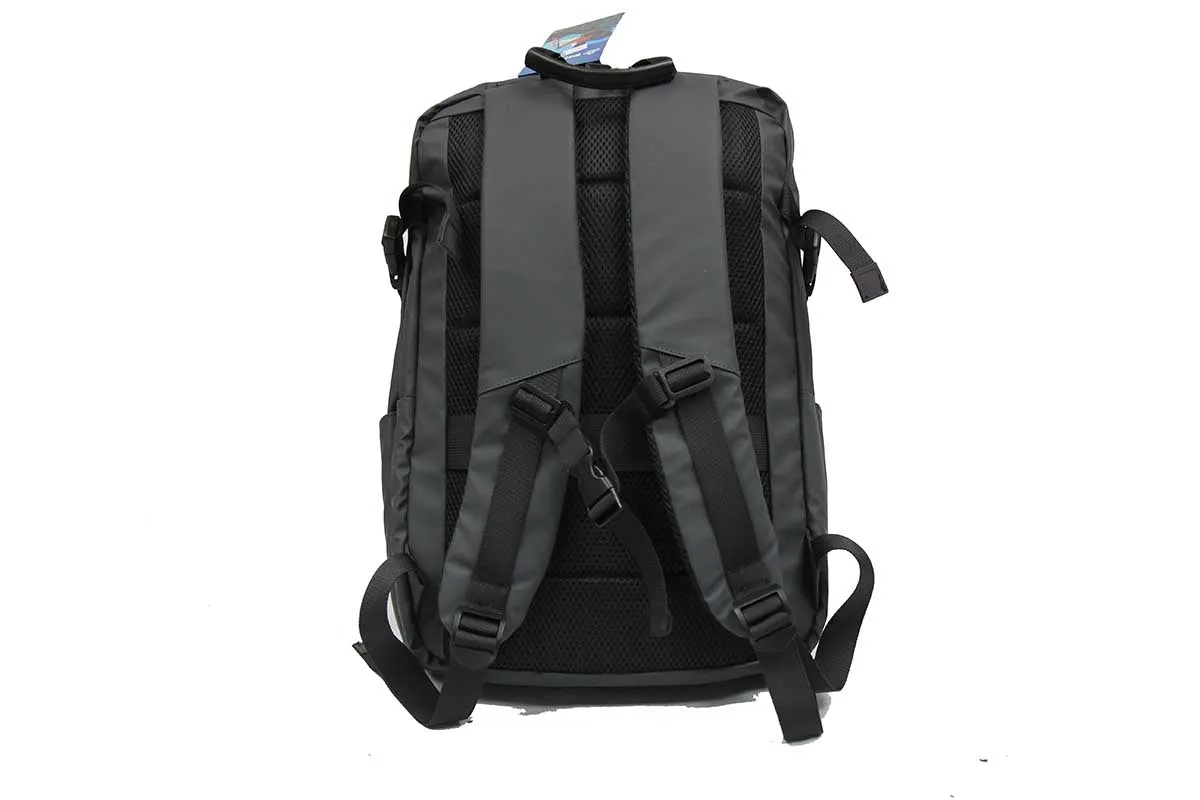 Svelte Waterproof 17 inch Laptop Backpack