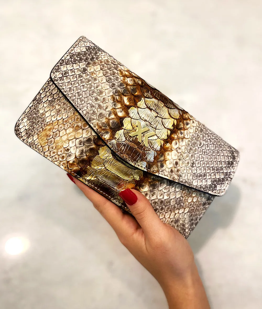 The Met Clutch in Tobacco