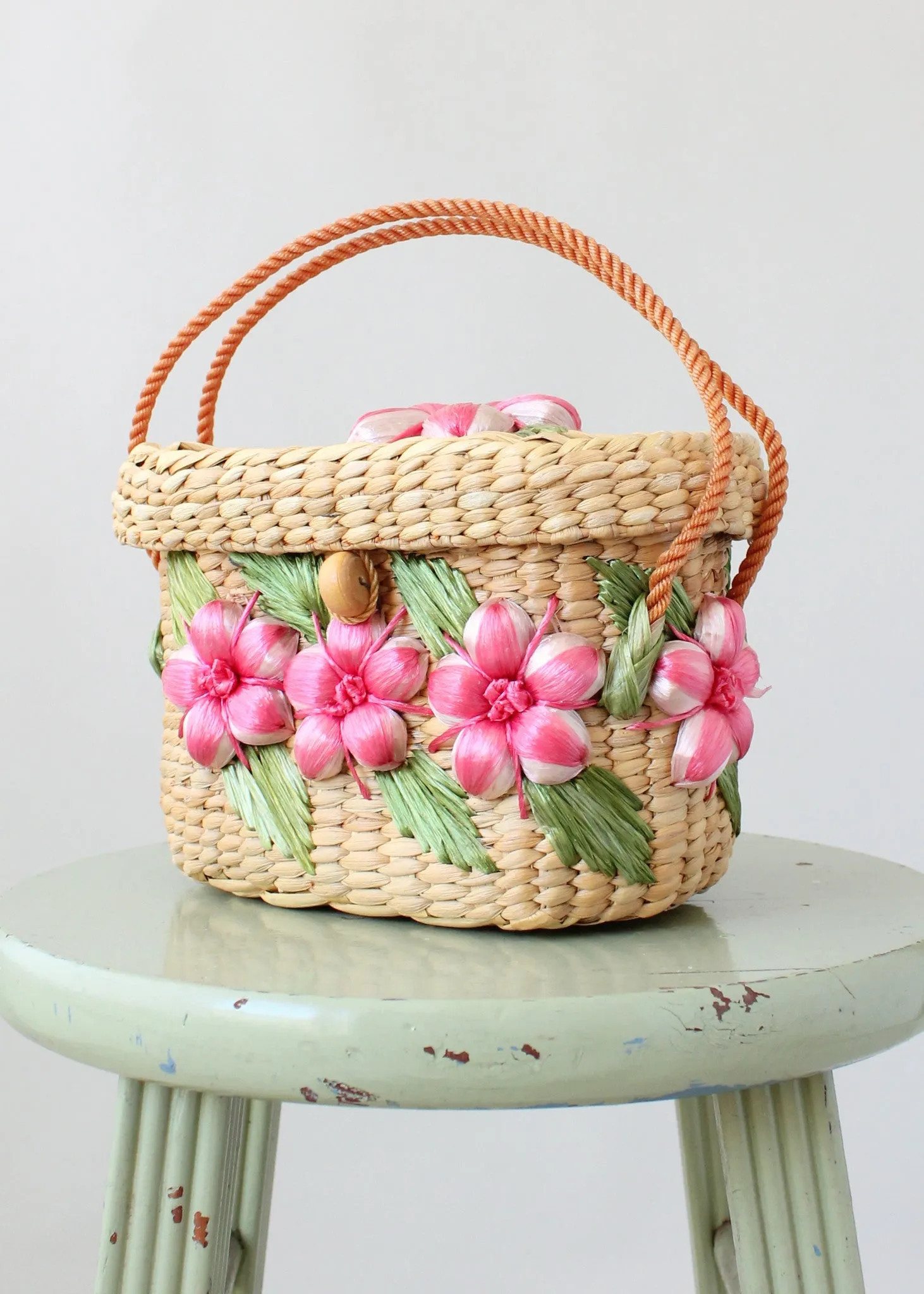 Vintage 1960s Floral Raffia Box Purse