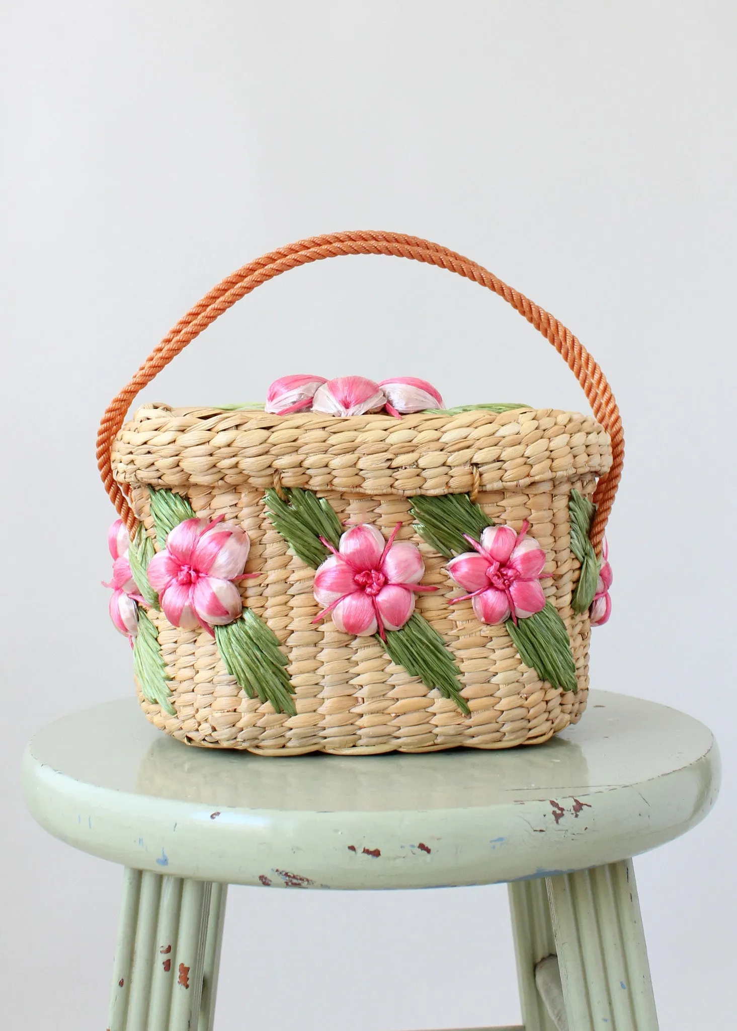 Vintage 1960s Floral Raffia Box Purse