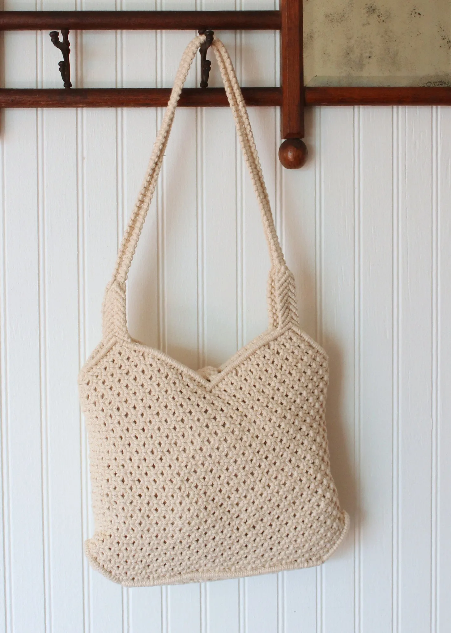 Vintage 1970s Macrame Purse