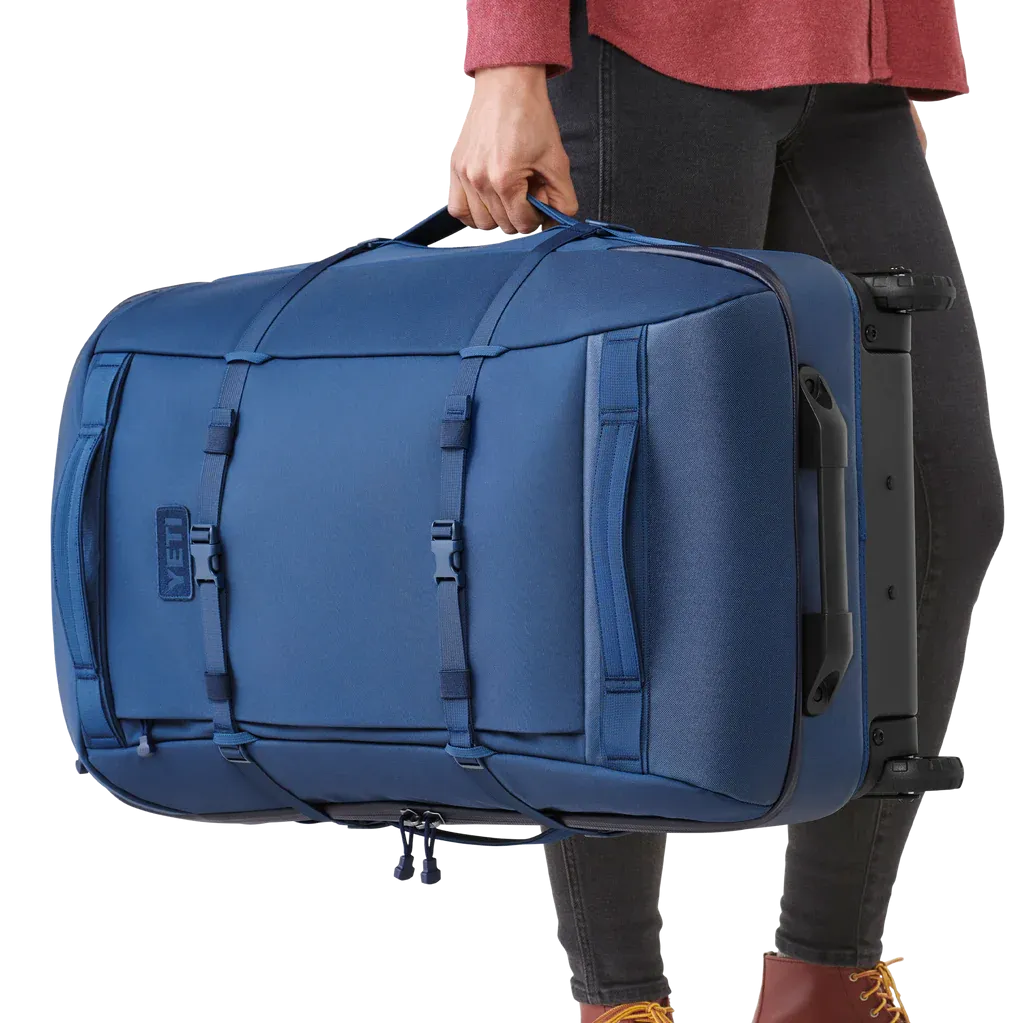 YETI Crossroads Luggage 29"